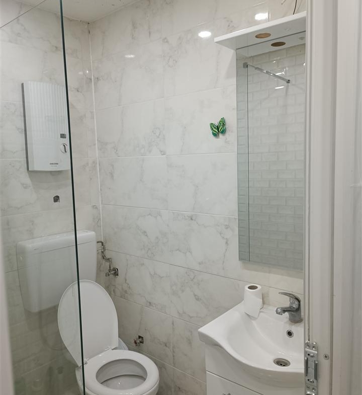 Garsonjera do diamond mol i drzavna bolnica (3)