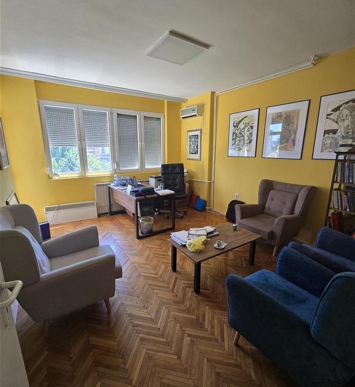 Stan vo gradski ѕid vo blizina na makpetrol direkcziјa