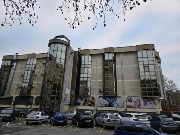 69f985b2 a072 4634 8416 73f51bf5c58c