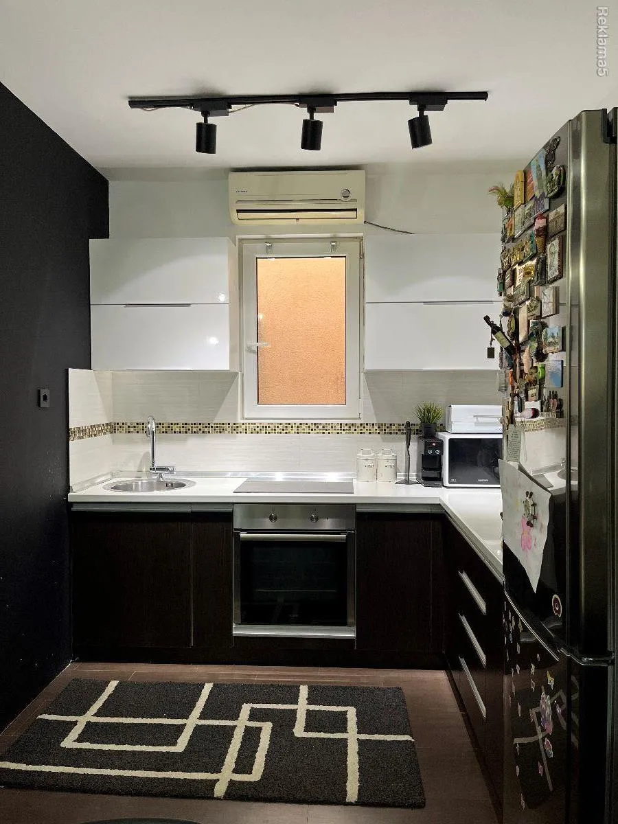 Bb663766 4820 48e6 8b65 6ddd16764427