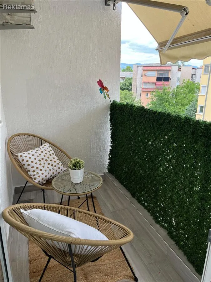 E863634a 0a7e 4b2b 81f0 93eede9a1f09