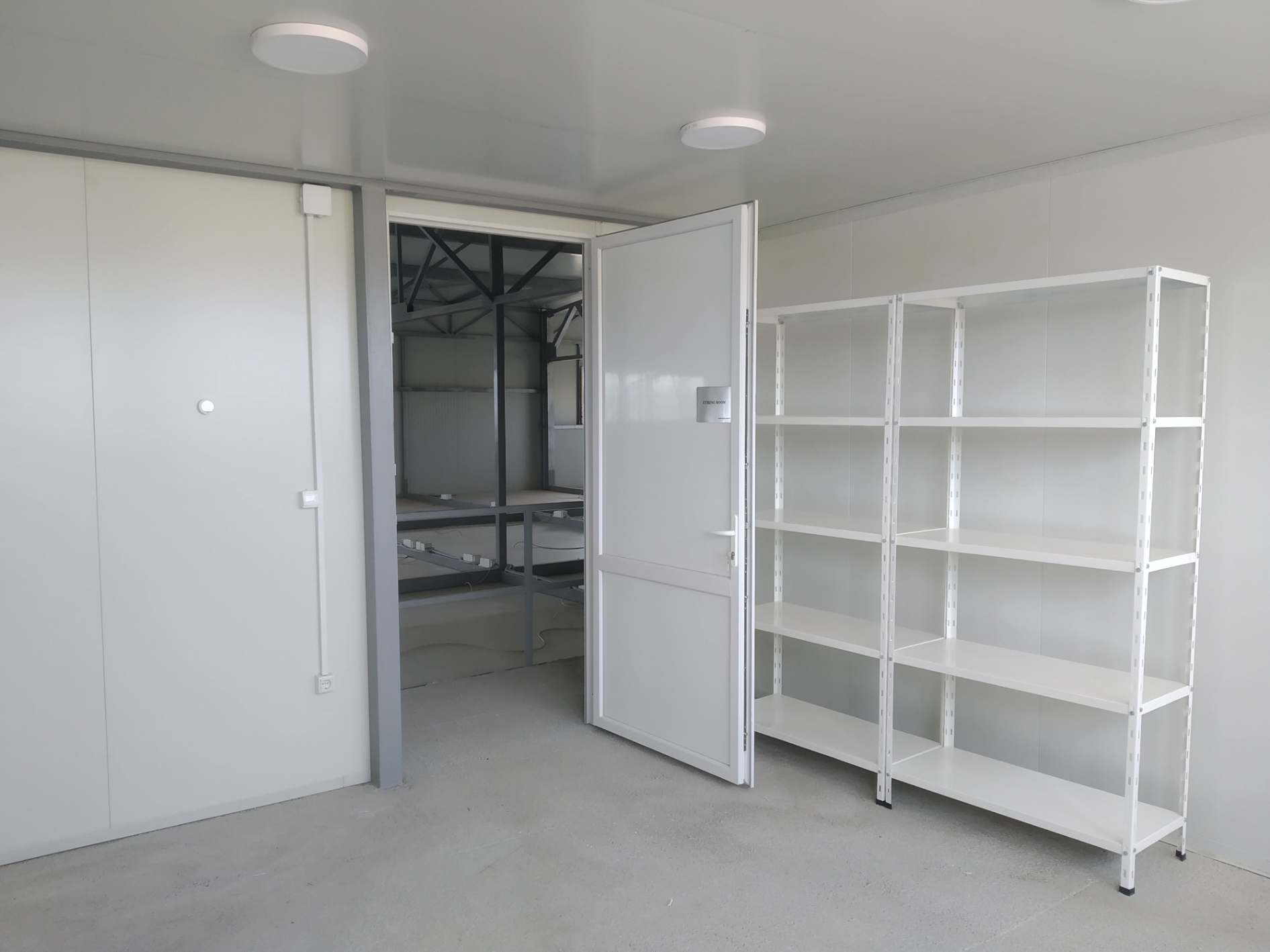 25.2 curing room