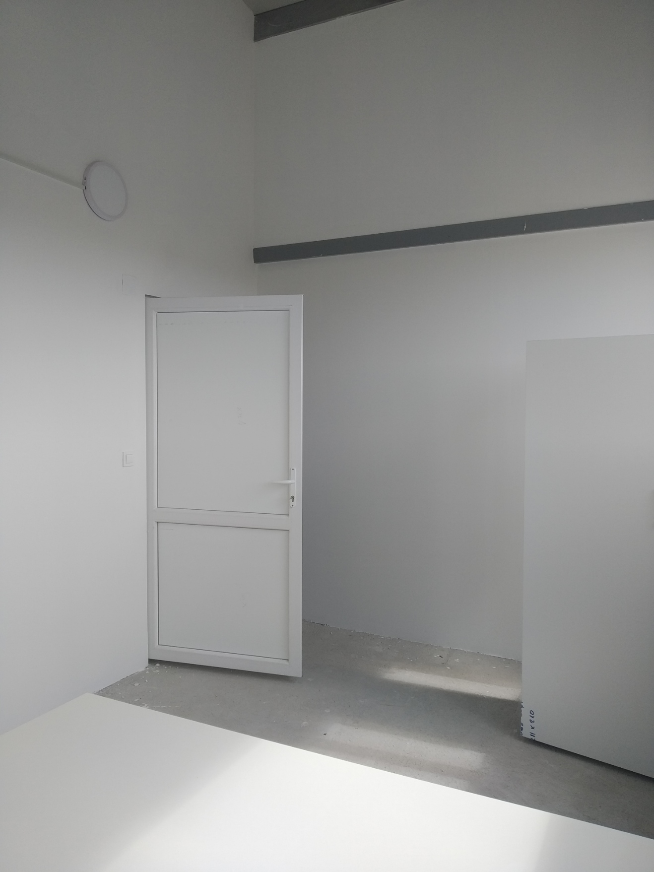 21.1 office 1