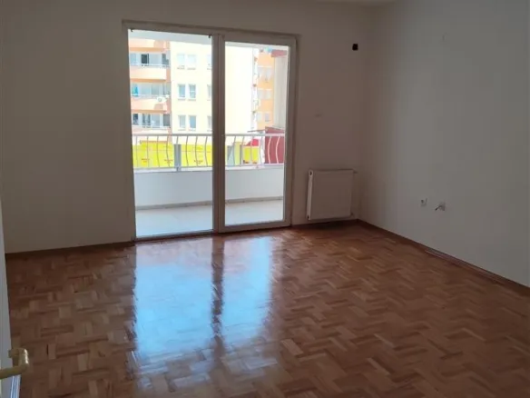 Prodavam stan vo kisela voda 45m2