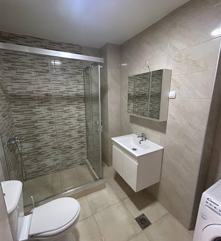 Se izdava stan pozadi daјmond mol (7)