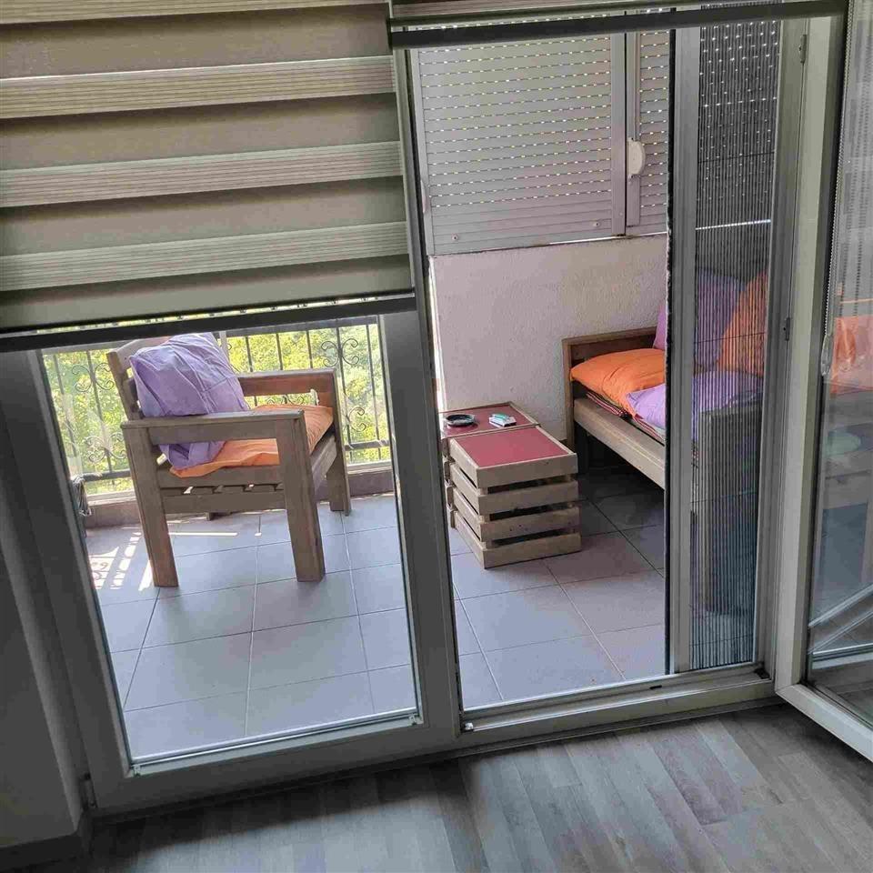 trosoben-stan-od-64-17m2-vo-kapistec (6) Trosoben stan od 64 17m2 vo kapistec (6)