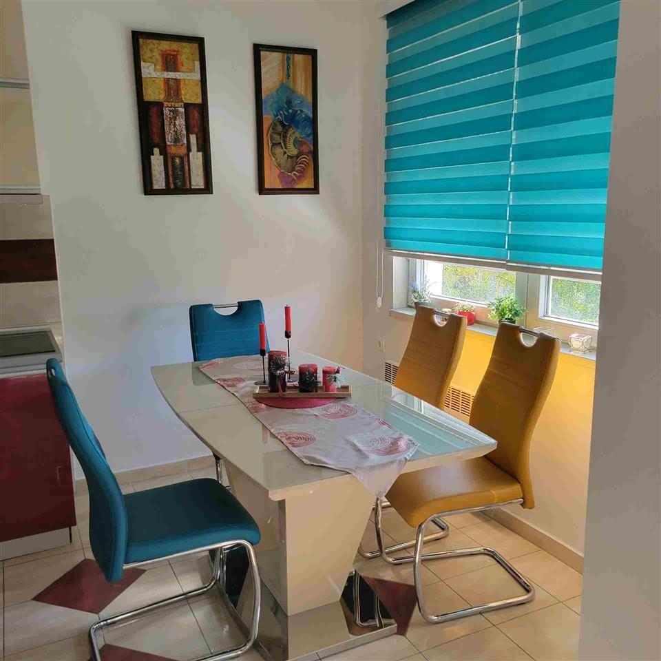 trosoben-stan-od-64-17m2-vo-kapistec (2) Trosoben stan od 64 17m2 vo kapistec (2)