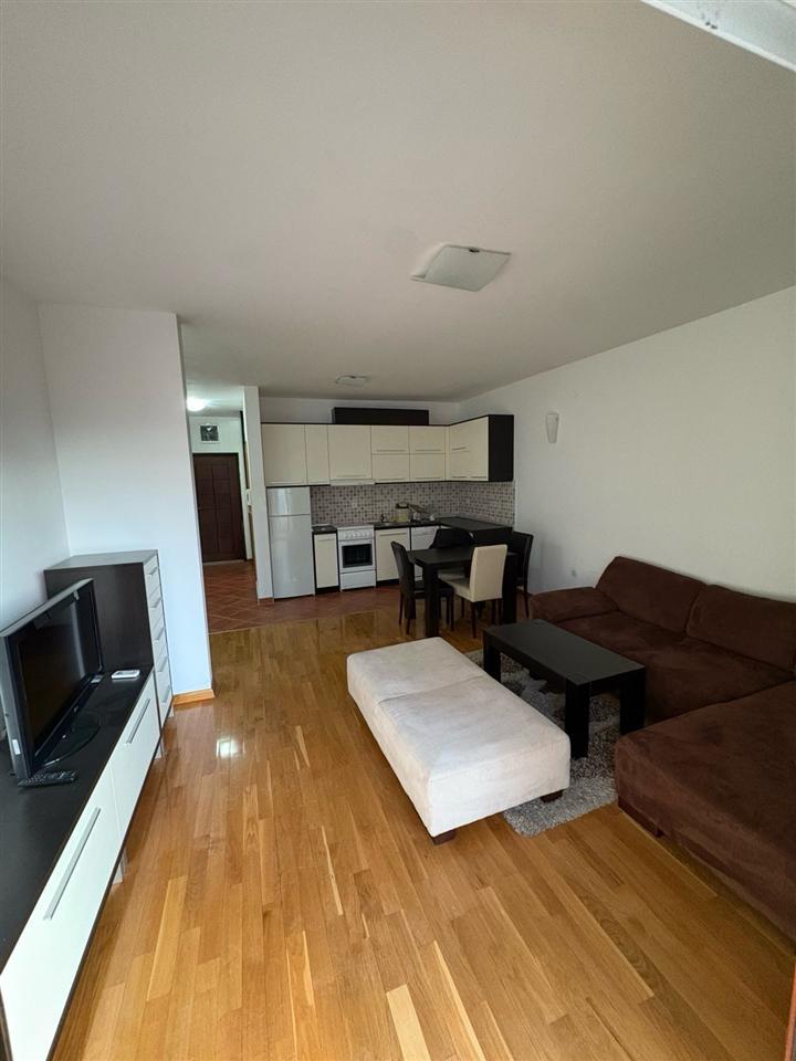 Ekskluziven stan od 53m2 na vodno